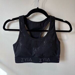 Zyia Marble Black Sports Bra